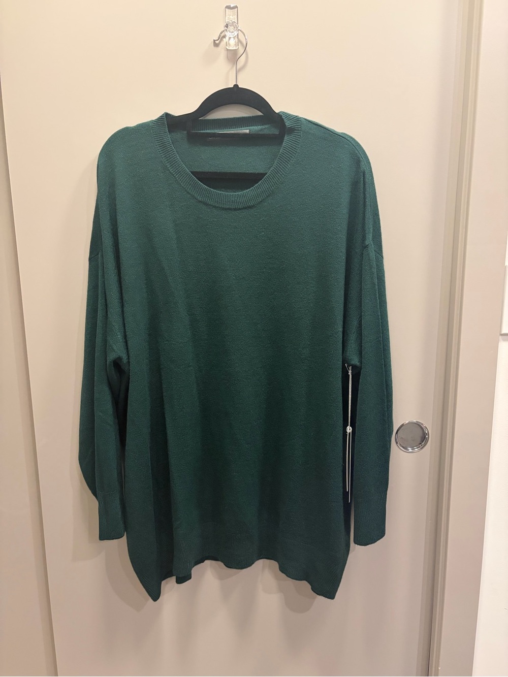 Relaxed Crewneck Sweater in Forest Green